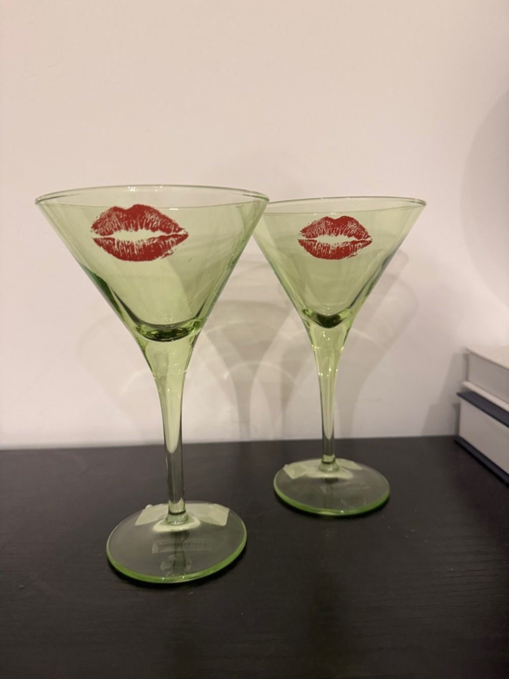 NEW Anthropologie Bisous Martini Glass, Set of 2 - Picture 4 of 5